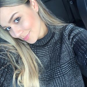 Meet your Posher, Juliana